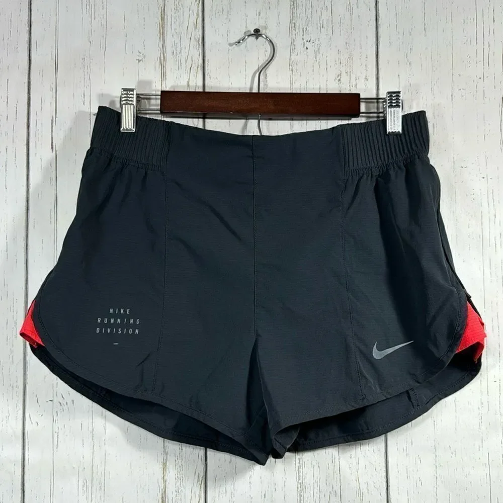 Nike Womens Dri Fit Running Division Tempo Luxe Black Athletic Short